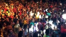 الجمهور يغني اغنية الوجع مع مصطفى حجاج لايف - بورتو مطروح 2016