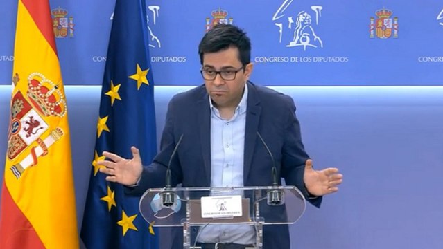 En Comú cree que votantes de PSOE no entenderán que rechacen comisión del Rey emérito