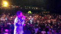 تفاعل الجمهور مع اغنية مابحنلهاش - مصطفى حجاج - بورتو مطروح 2016