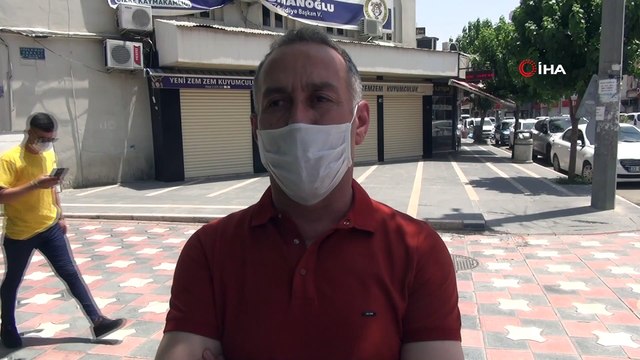 Şırnak’ın Cizre ilçesinde esnaf, korona virüsün yayılmasını önlemek için bir haftalığına kepenk kapattı