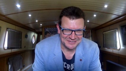 Andrew Eborn - ULTIMATE GUIDE to House Boats introduction with Lee Hathaway