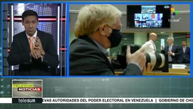 teleSUR Noticias: Colombia: Senado vota ascensos de militares