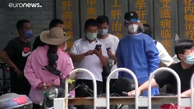 Пекин закрывает все школы и университеты из-за коронавируса