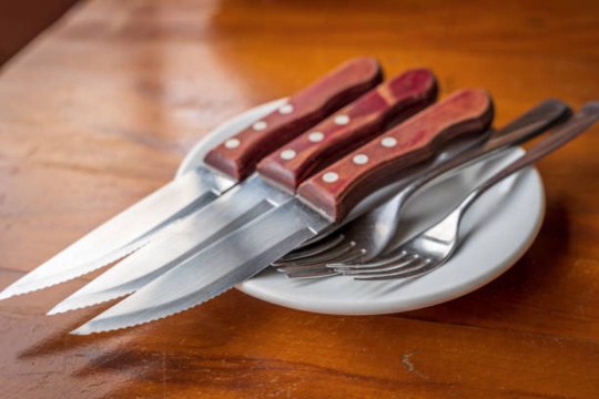 Great Steak Knife Sets to Gift and to Get Right Now