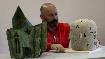 Aventura gjermane e Genc Mulliqit/ Ekspozon punimet e krijuara gjatë ditëve të karantinimit