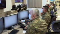 MSB: “Bakan Akar ve TSK Komuta Kademesi, başarıyla devam eden Pençe-Kaplan Operasyonu’nu Kara Kuvvetleri Harekat Merkezi’nde sevk ve idare ediyor'