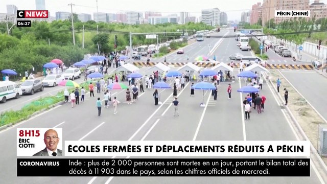 Ecoles fermées et déplacements réduits à Pékin