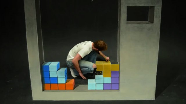 Tetris Stop Motion 3D Chalk Art - AWE me Artist Series
