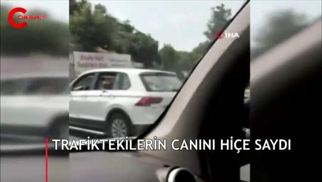 İstanbul trafiğinde akıllara durgunluk veren görüntü!