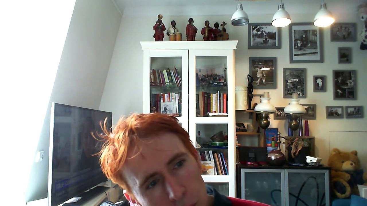 Wiwi égratigne "fear pain chaos suffering"