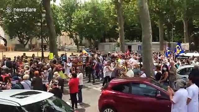 French health workers take to streets of Narbonne to demand better pay and conditions