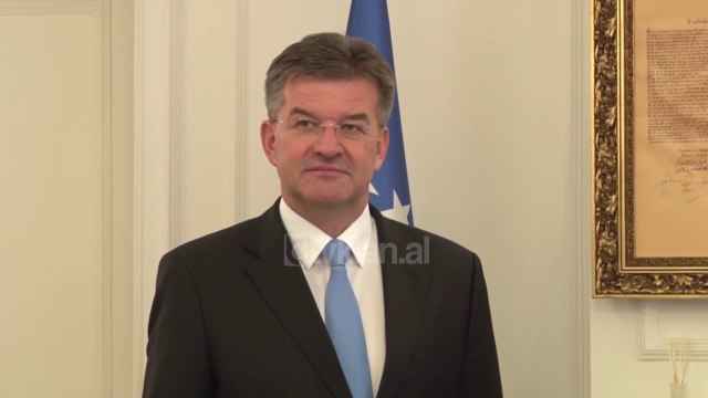 Lajcak viziton Kosoven