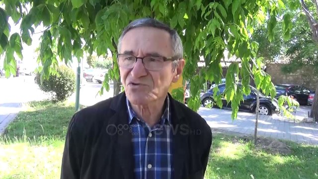 Ora News - Karantina pastroi ajrin por ndoti lumenjtë, ambjentalistët në Elbasan japin alarmin