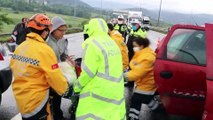 Anadolu Otoyolu'nda meydana gelen zincirleme kaza trafiği aksattı - BOLU