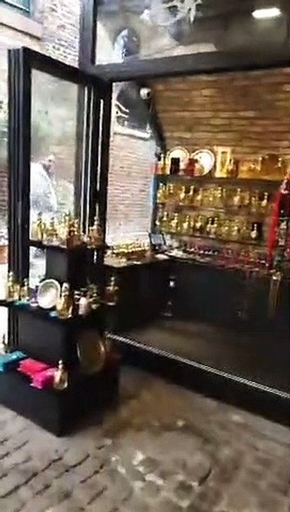 ENN BREAKING NEWS CAMDEN MARKET RE-OPENS with ANDREW EBORN 17 06 2020
