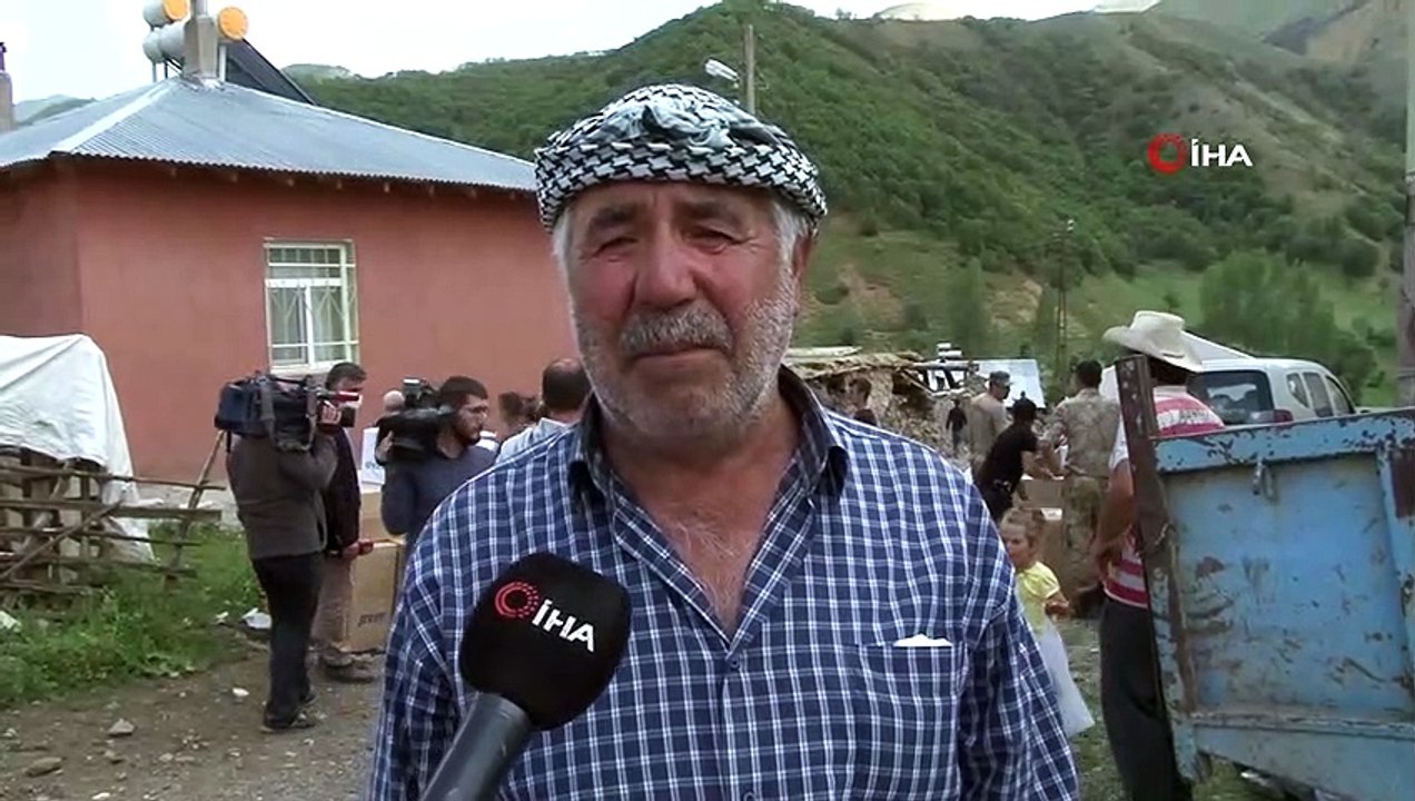 AFAD: Bingöl depreminde 22 yapı yıkıldı, 214 yapı ağır hasar gördü'