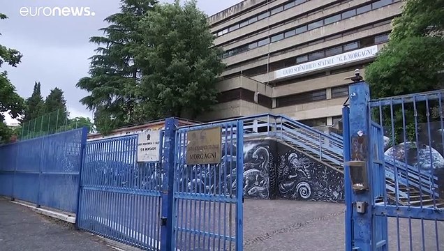 Mezzo milione di studenti italiani alla prova della maturità in pandemia