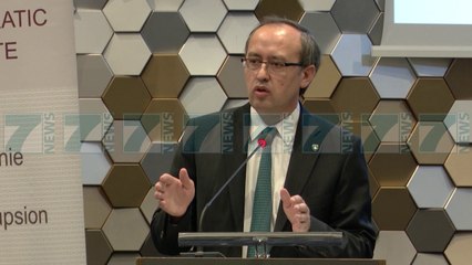 LAJÇAK «UNITET PER DIALOGUN», HOTI «S´KA SHKEMBIM TERRITORESH» - News, Lajme - Kanali 7