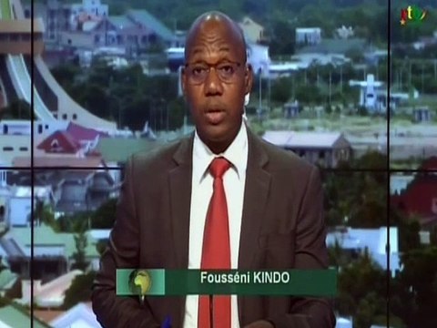 RTB / Lutte contre le terrorisme - Décoration de trois militaires français en fin de mission au Burkina Faso