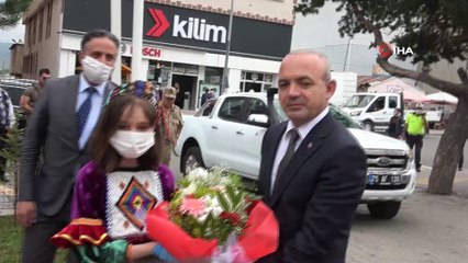 Vali Öner göreve başladı