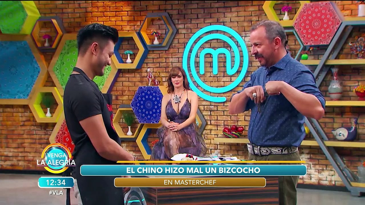 ¡Bizcocho con naranja junto a El Chino y Anette Michel! ¿Igual que en MasterChef? | Venga La Alegría