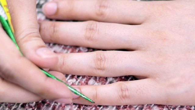 finger par mehndi lagane ka tarika - finger ke liye mehndi design - eid ke liye mehndi design