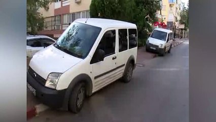 Koli bandıyla sardığı başına poşet geçirdi, boğazını keserek intihar etti