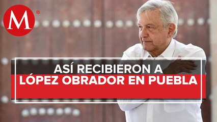 En San Pedro Cholula olvidan sana distancia para recibir a AMLO