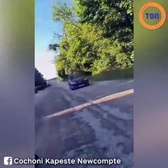 Ce jeune conducteur a fait une grosse boulette et le regrette directement après !