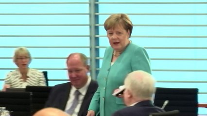 Germany passes extra stimulus budget