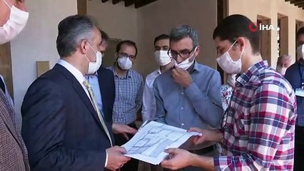 200 yıllık bina ilk günkü ihtişamına kavuşuyor