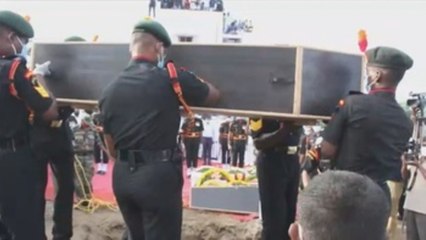 La India despide a sus soldados muertos mientras continúa diálogo con China