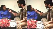 Sushant का viral हो रहा ये खूबसूरत Video, बच्ची को खाना खिलाते नज़र आए Sushant | FilmiBeat