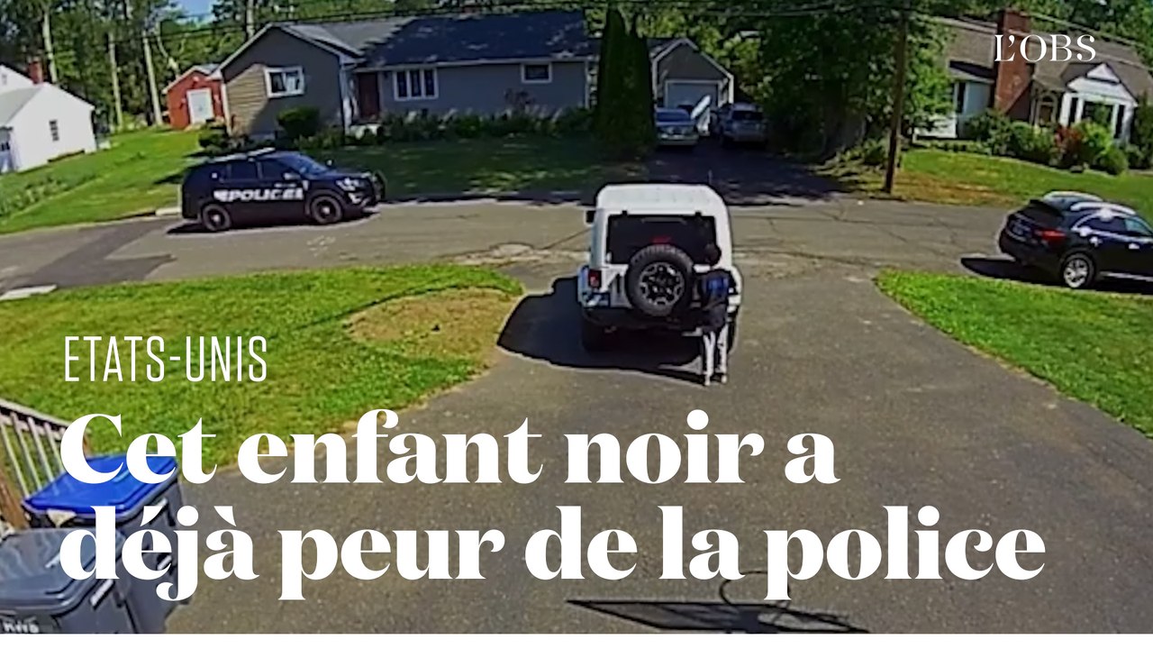 Traumatisé par la mort de George Floyd, un enfant noir se cache en voyant arriver la police