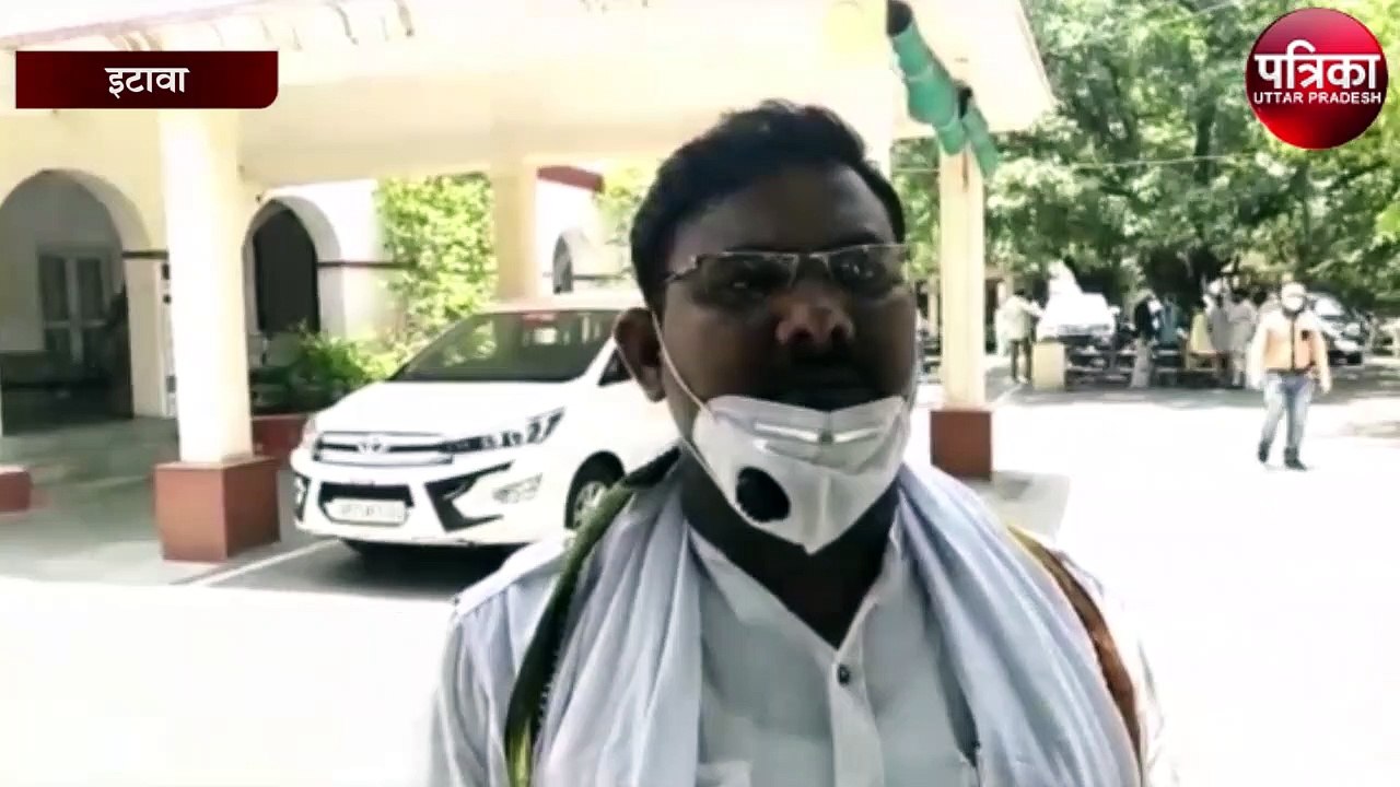 इटावा में महेवा ब्लाक प्रमुख अशोक चौबे के पक्ष...