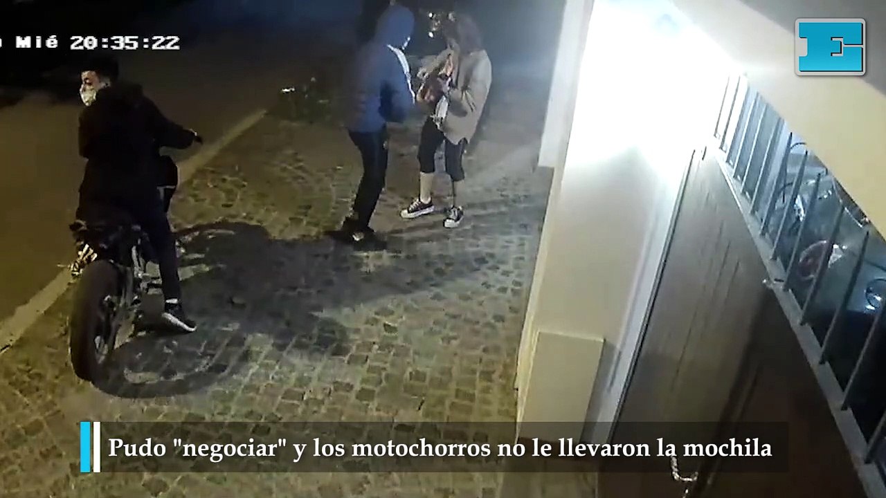 Los motochorros no le llevaron la mochila