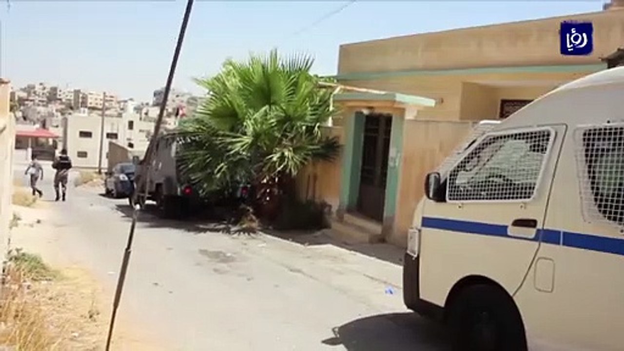 عزل منزل في الرصيفة ورفع العزل عن حي الدويك