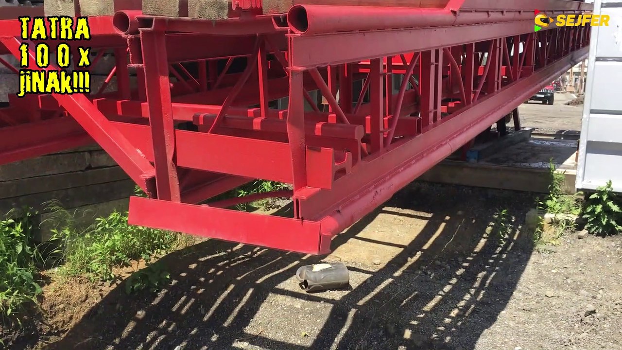Czech Obstacle Course Checks the Climbing Ability of Tatra Trucks