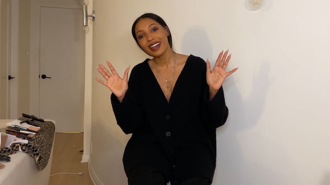 Diana Gordon Sings Bill Withers, Usher, and Whitney Houston in a Game of Song Association