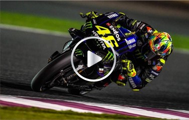 Video herunterladen: ¡Icónico adelantamiento! Épica victoria de Valentino Rossi contra Casey Stoner que quedo en la historia