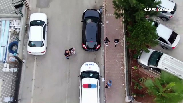 FETÖ'nün finans ayağına yönelik operasyon böyle görüntülendi