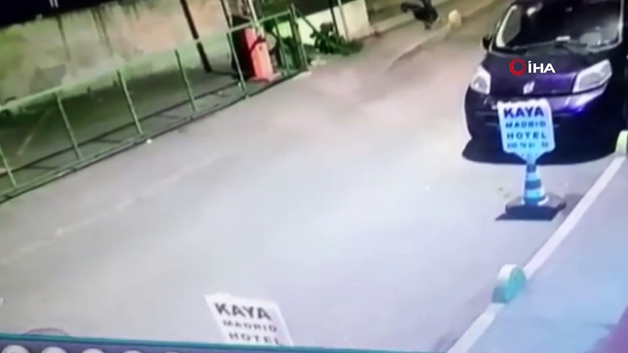 Yabancı uyruklu kişileri dolandıran İran asıllı 'sahte polis' yakalandı