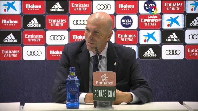 29e j. - Zidane : Benzema ferme un peu des bouches