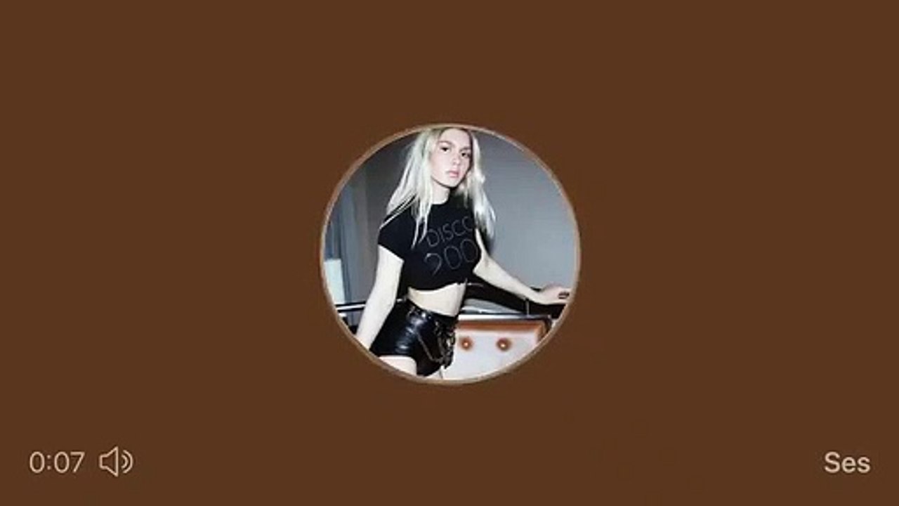 Aleyna Tilki ilk sesli tweetiyle yine dikkat çekmeyi başardı!