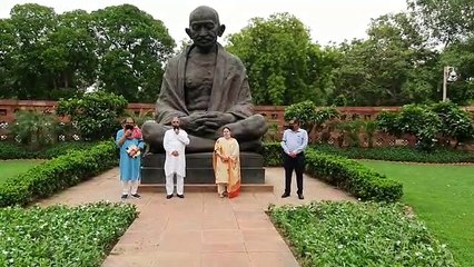 RJD MPs held a protest at Gandhi Statue in Parliament House
