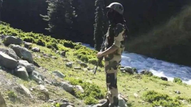 Nonstop: China releases 10 captured Indian soldiers