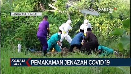 Polisi Gali Kubur Untuk Pasien Covid 19 di Aceh
