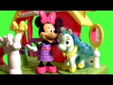 Minnie Mouse Jump 'n Style Pony Stable Playset from Minnie's BowTique Disney Junior MagiClip Outfits