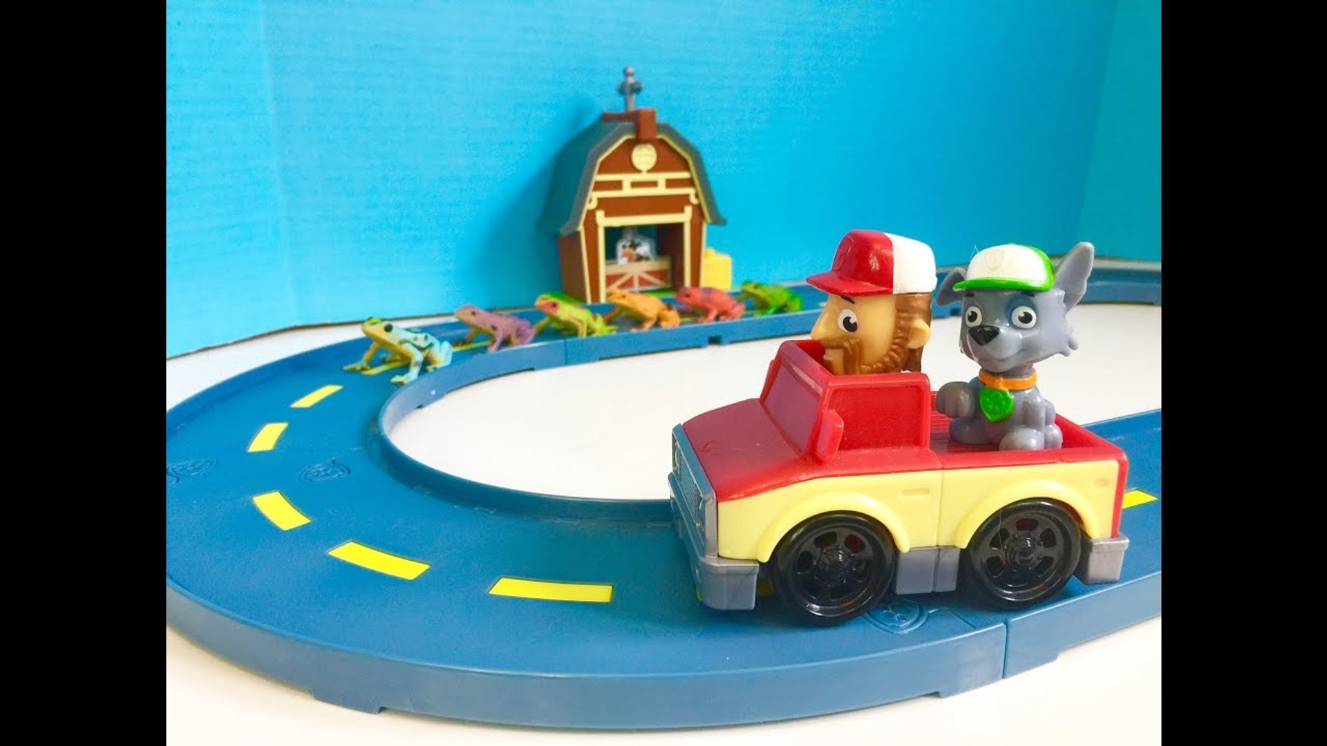 paw patrol rocky's barn rescue