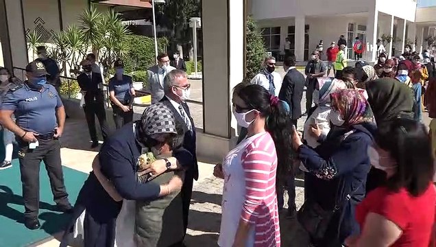 Vali Münir Karaloğlu Diyarbakır’a uğurlandı